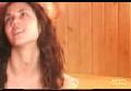 Des filles surchaudes dans un sauna
